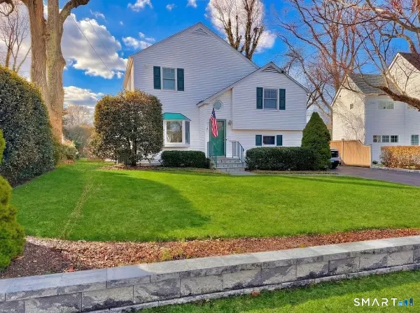 $1,375,000 | 11 Patton Drive, Darien, CT 06820