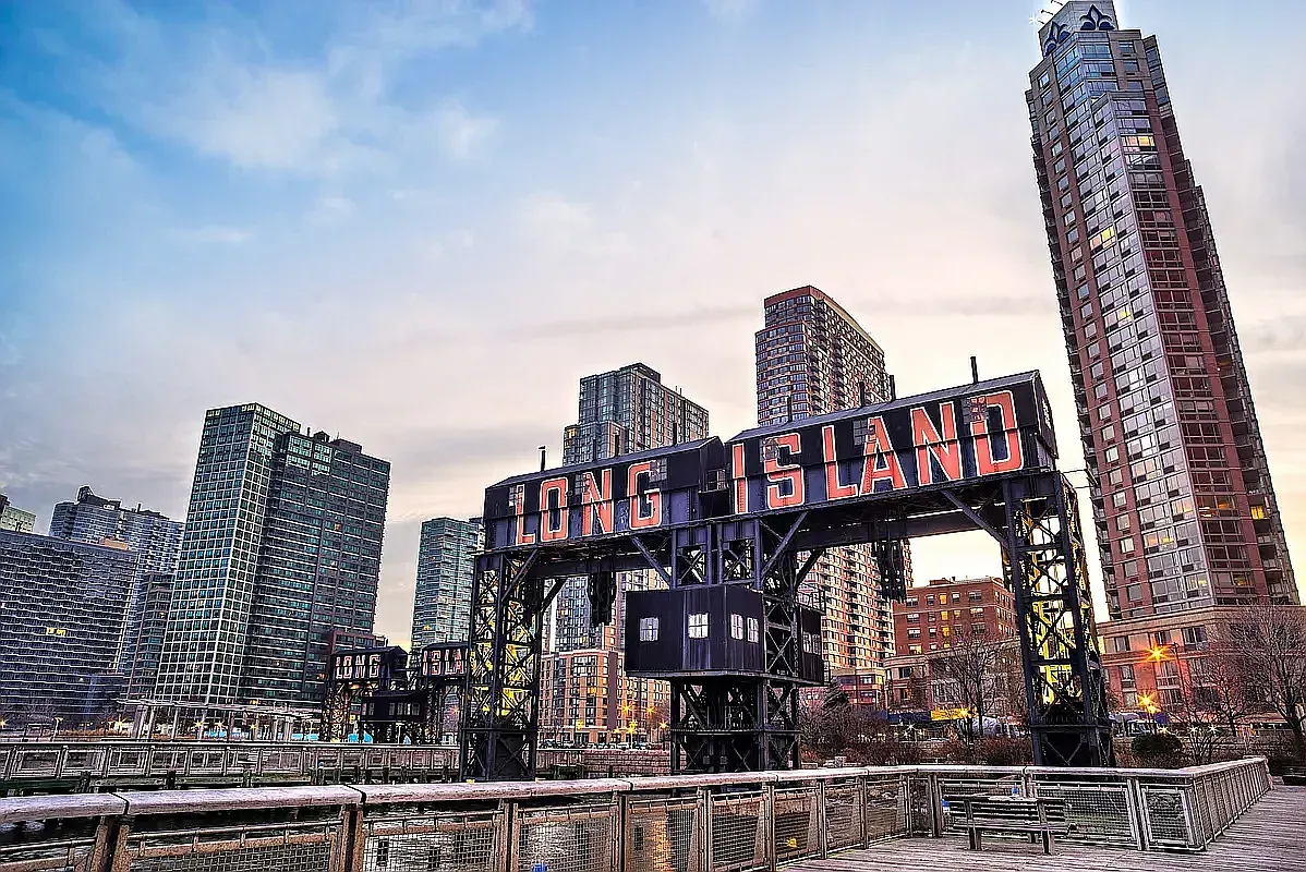 $2,995 | 44-72 11th Street, Unit B703 | Long Island City