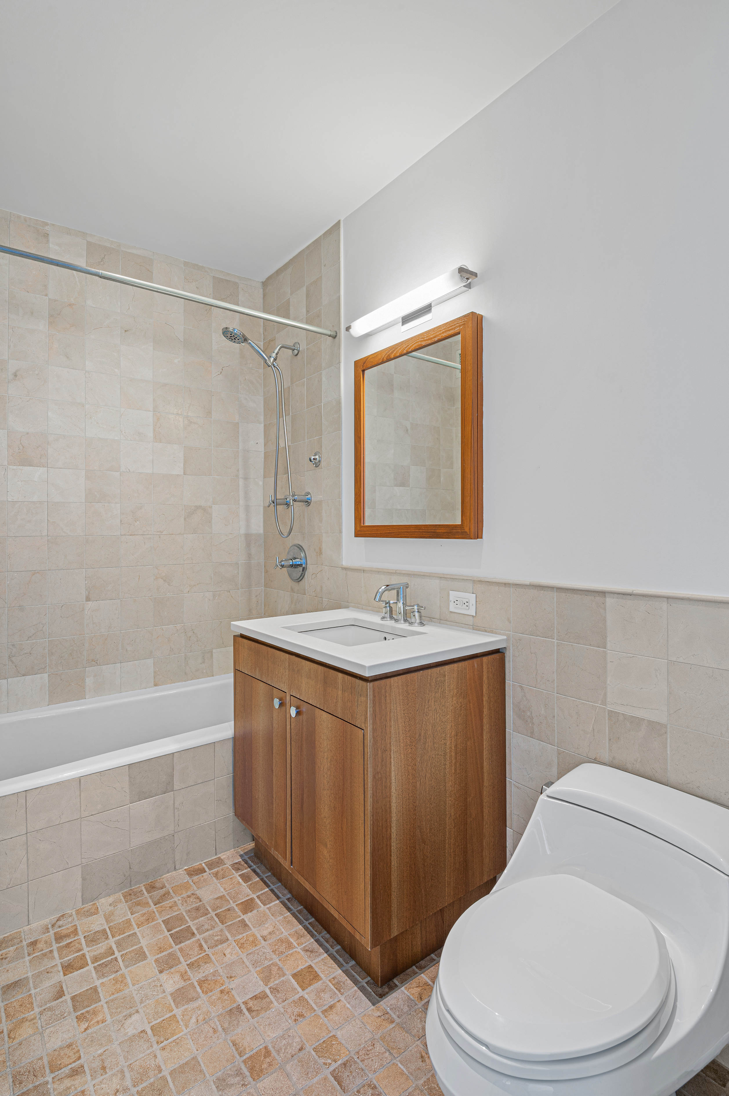 10 West End Avenue, Unit 8K Manhattan, NY 10023 - Photo 6 of 10