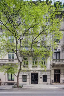 $9,800,000 | 15 East 70th Street, Unit PHB | Lenox Hill