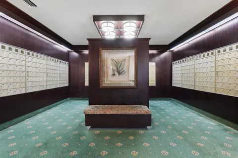 $289,900 | 3701 South George Mason Drive, Unit 916N, Falls Church, VA 22041