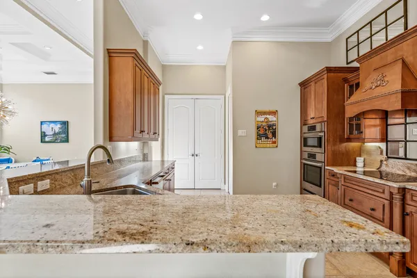 $749,999 | 4207 Diamond Square, Vero Beach, FL 32967