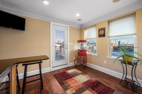 $850,000 | 213 South Collington Avenue, Baltimore, MD 21231