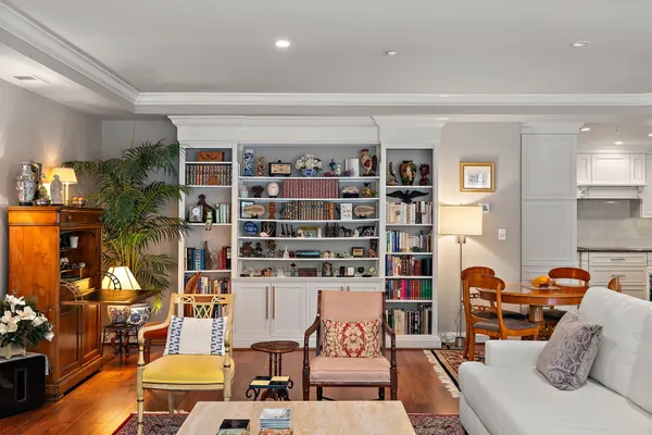 $995,000 | 1702 North Park Drive, Unit 25, Wilmington, DE 19806