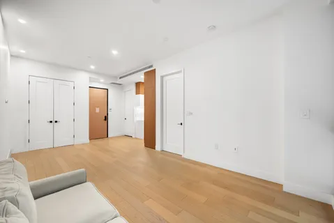 $1,450,000 | 4507 Court Square, Unit 6A | Long Island City