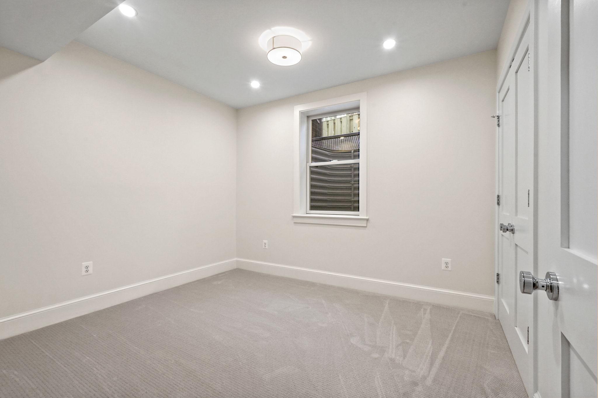 22 West Spring Street Alexandria, VA 22301 - Photo 47 of 62