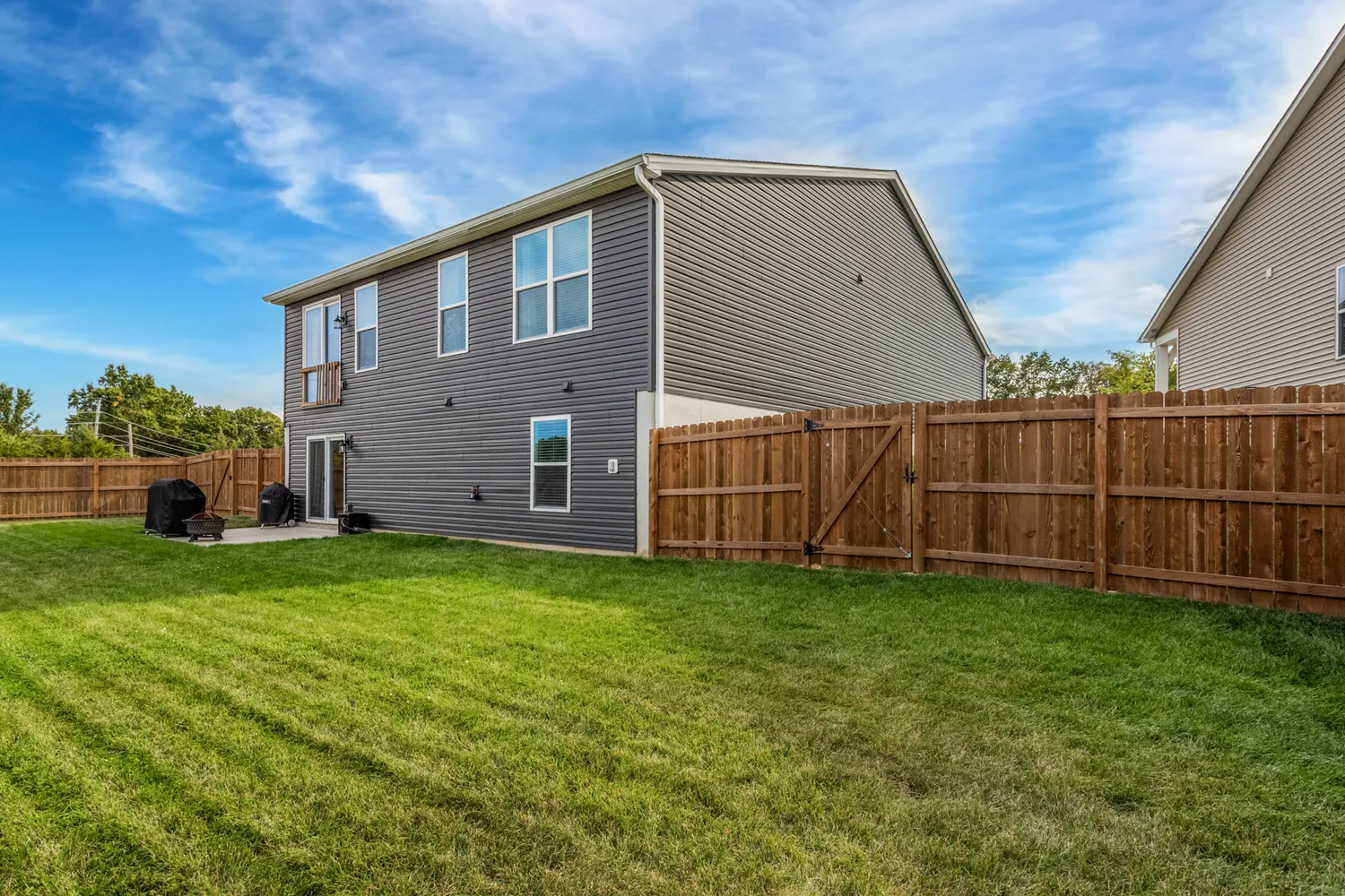 $440,000 | 213 Dell Vw Drive, Arnold, MO 63010