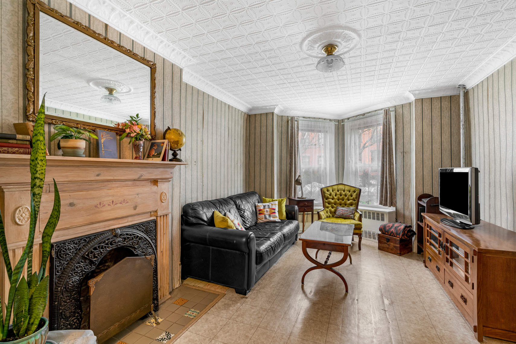 132 A 16th Street Brooklyn, NY 11215 - Photo 2 of 14