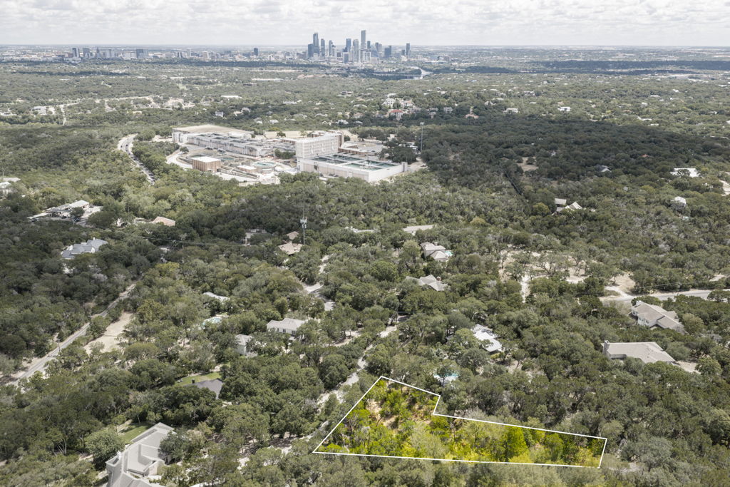 103 Yaupon Valley Road Austin, TX 78746 - Photo 7 of 14 Gallery Image 7