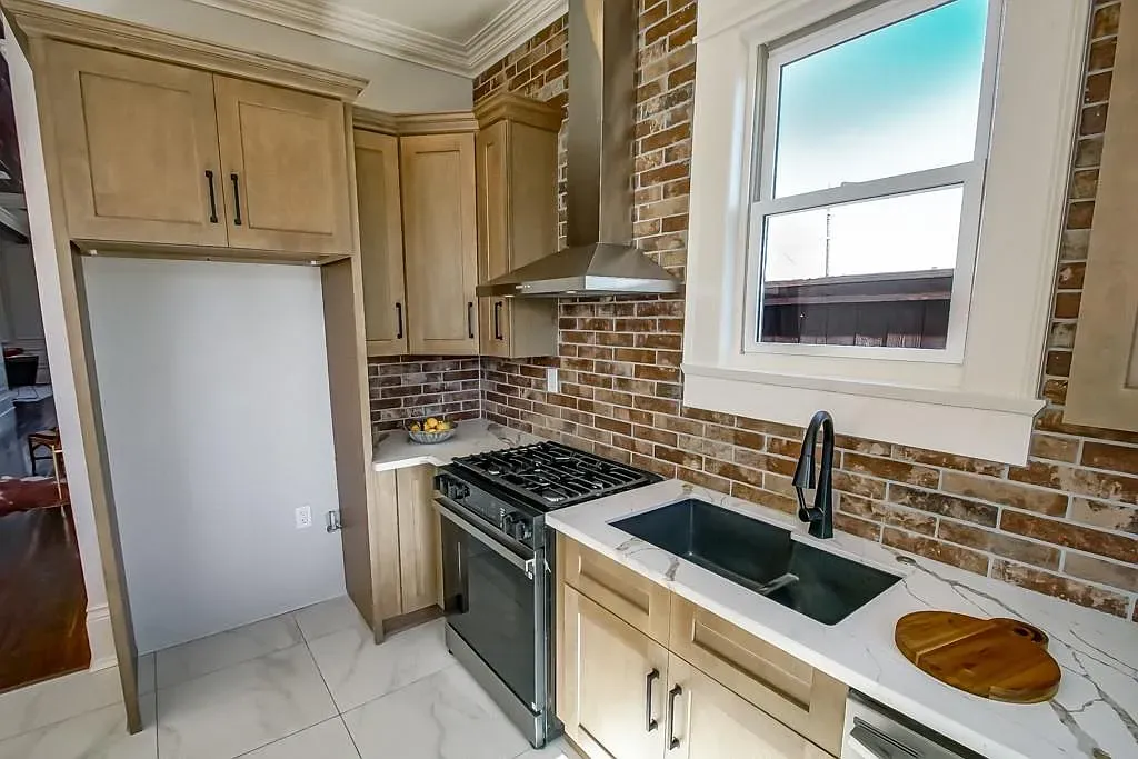 $799,900 | 3252 St Thomas Street, New Orleans, LA 70115