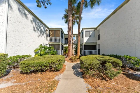 $155,000 | 4611 West North B Street, Unit 232, Tampa, FL 33609