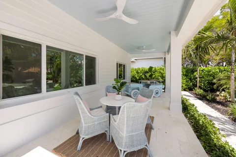 $5,900,000 | 757 Broad Court South, Naples, FL 34102