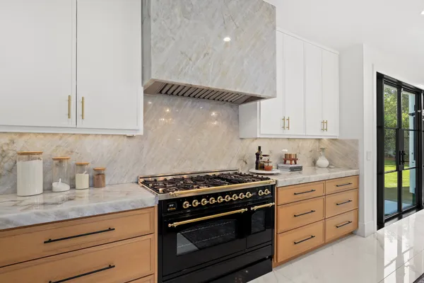 $5,300,000 | 20630 Kingsboro Way, Woodland Hills, CA 91364