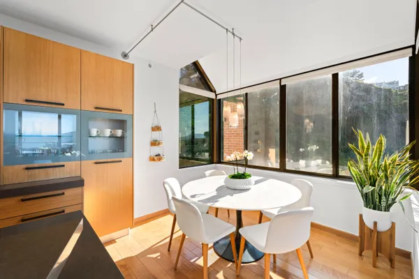 $1,898,000 | 101 Lombard Street, Unit 901W, San Francisco, CA 94111