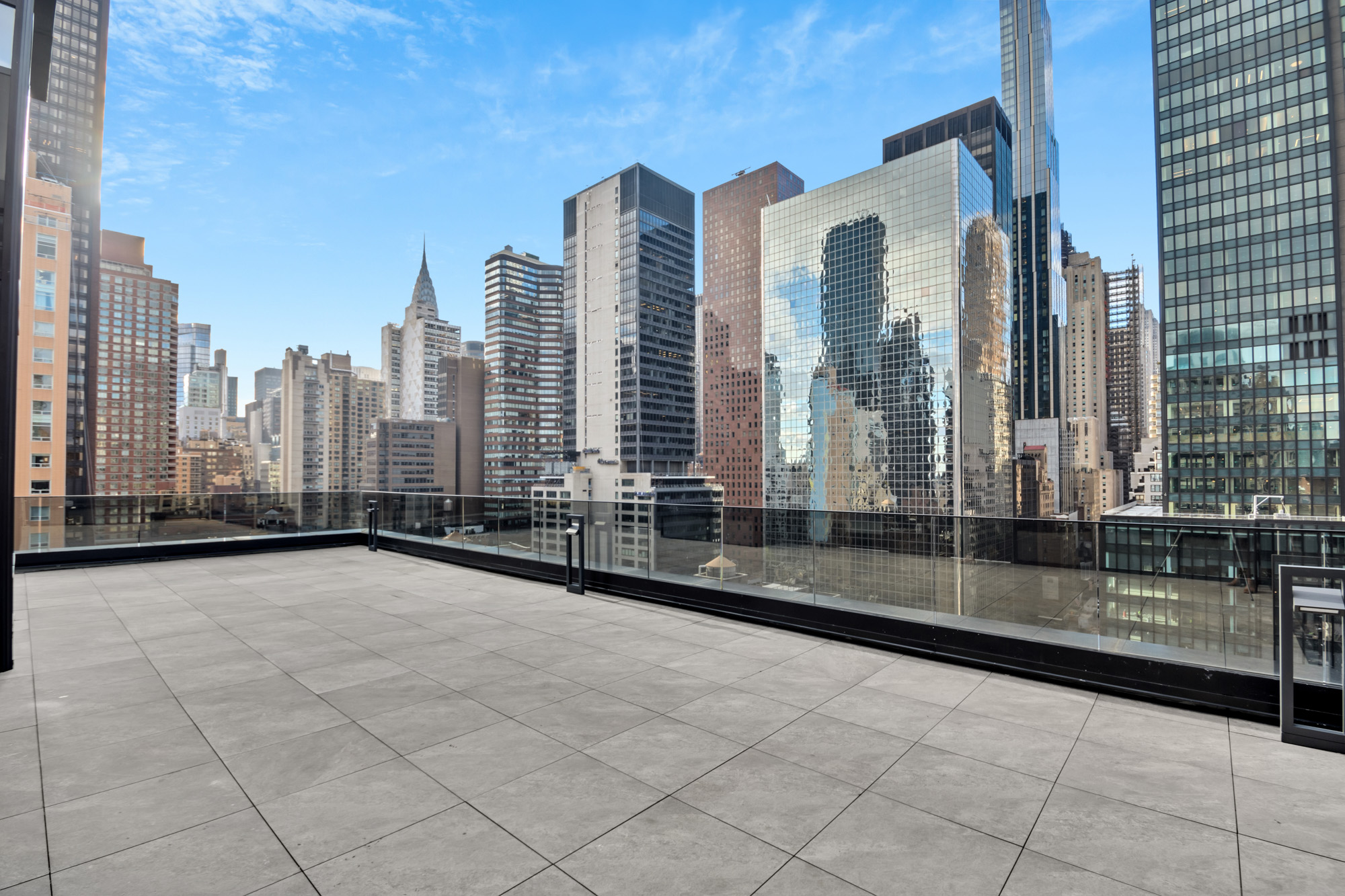 249 East 50th Street, Unit 3D Manhattan, NY 10022 - Photo 11 of 13