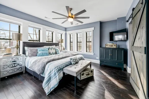 $1,565,000 | 2712 West Sunnyside Avenue, Chicago, IL 60618