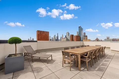 $1,895,000 | 145 Park Place, Unit 2H | Park Slope
