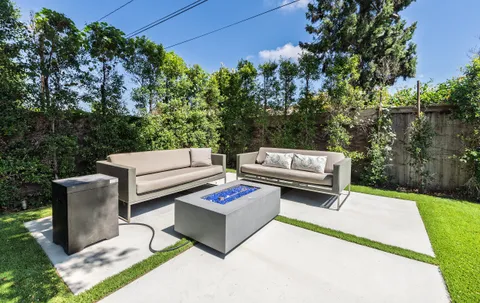 $2,049,000 | 6006 Wooster Avenue, Los Angeles, CA 90056