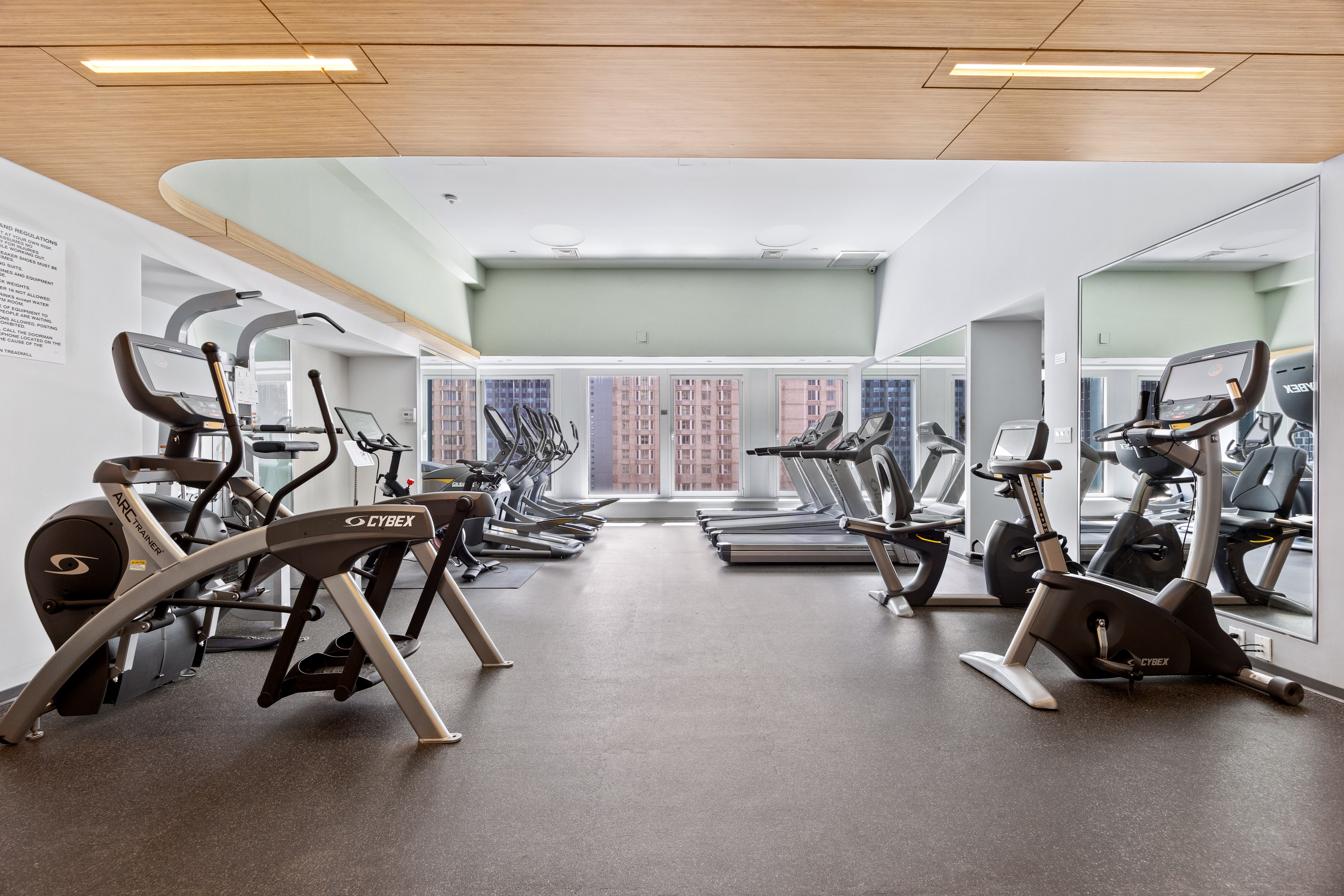 150 West 56th Street, Unit 4312 Manhattan, NY 10019 - Photo 16 of 18