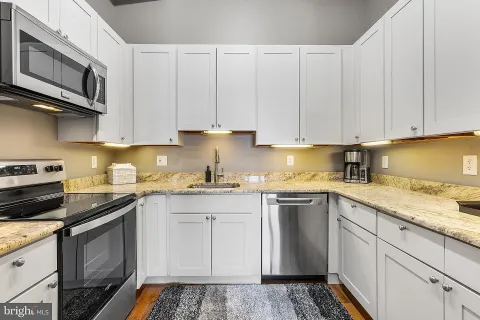 $395,000 | 926 North 3rd Street, Unit 4C, Philadelphia, PA 19123