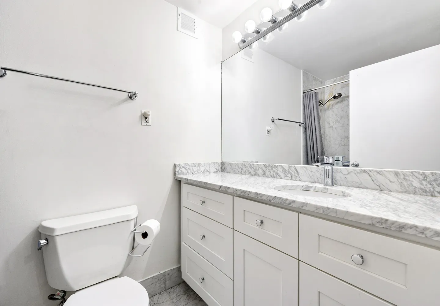 $3,800 | 50 Lexington Avenue, Unit 4B | Flatiron