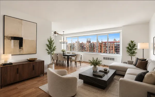 $4,000 | 392 Central Park West, Unit 19Y | Upper West Side