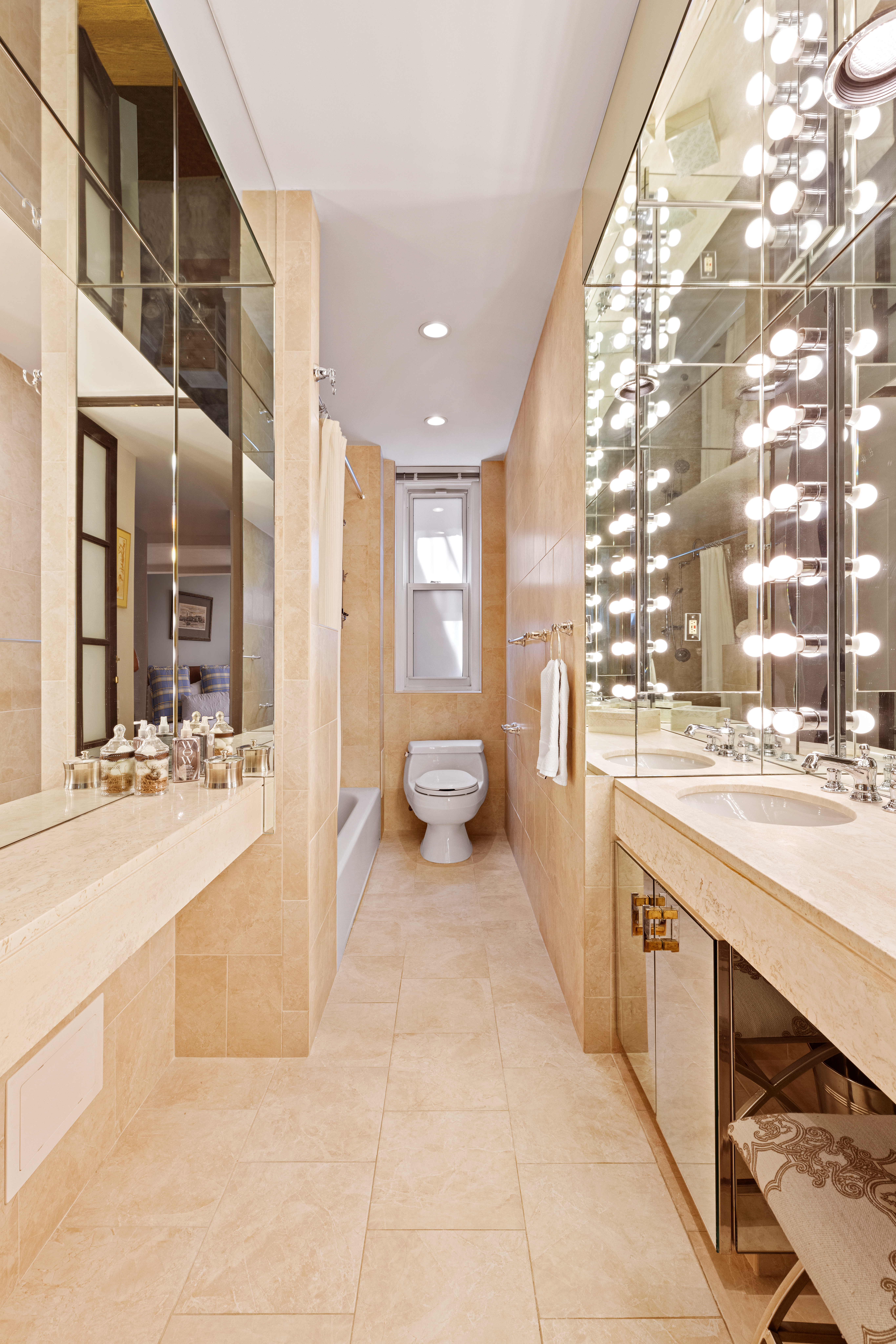 30 Beekman Place, Unit 5D Manhattan, NY 10022 - Photo 6 of 13