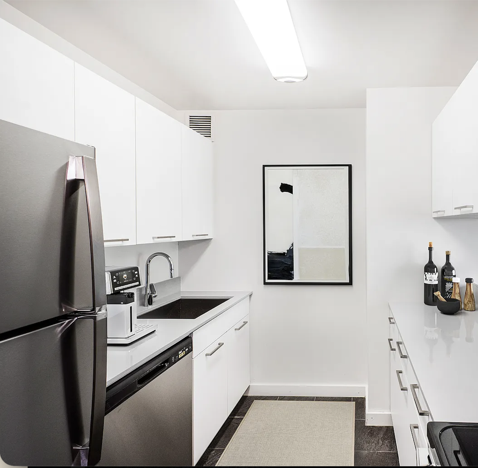 321 West 54th Street, Unit 404 Manhattan, NY 10019 - Photo 6 of 7