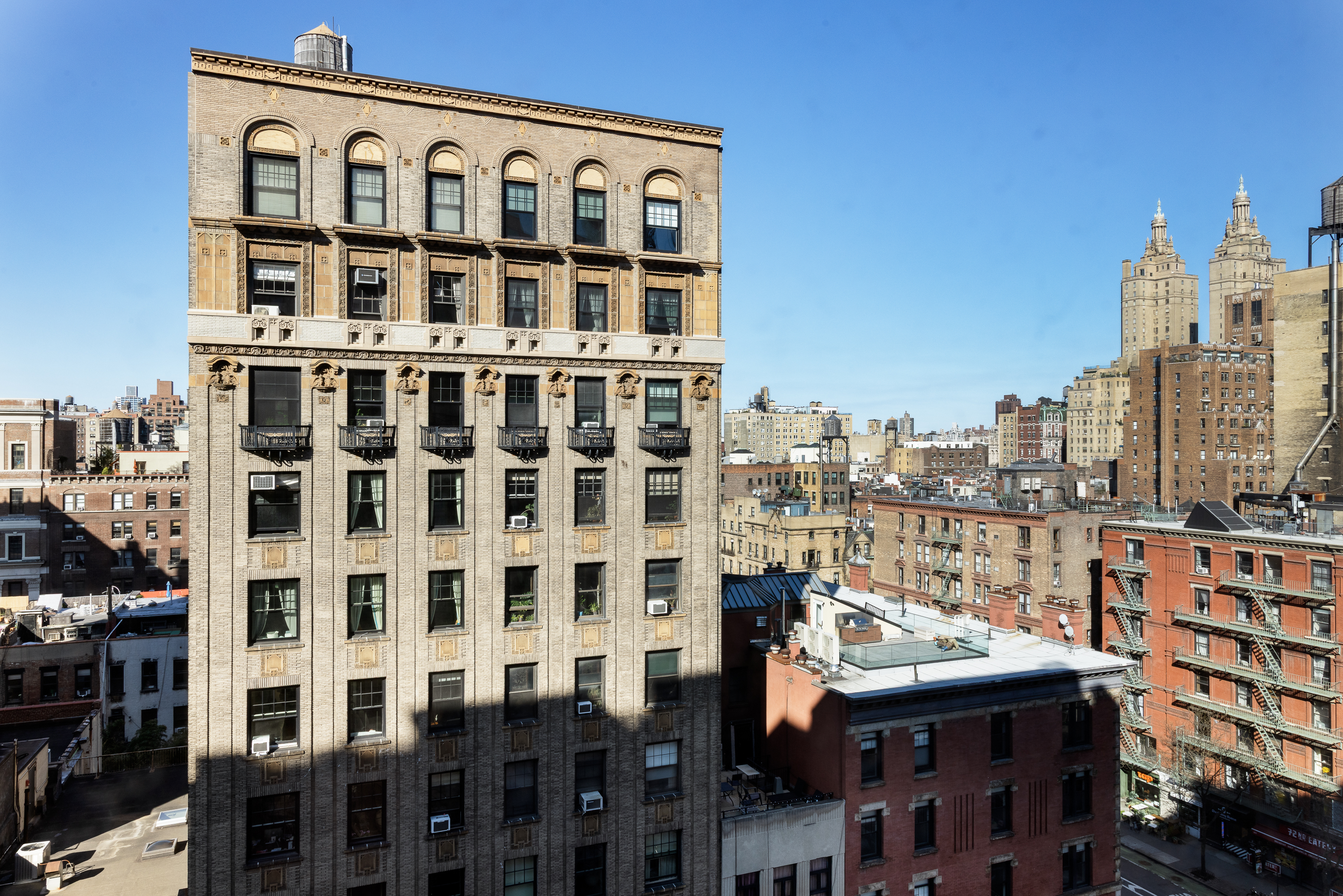 116 West 72nd Street, Unit 11B Manhattan, NY 10023 - Photo 5 of 8