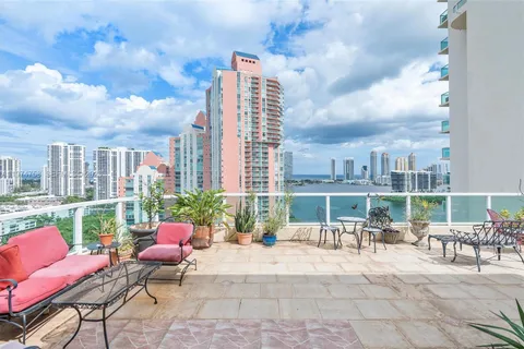 $1,400,000 | 3340 Northeast 190th Street, Unit 1808, Aventura, FL 33180
