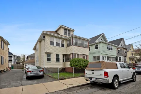 $659,900 | 41 Golden Avenue, Unit 41, Medford, MA 02155