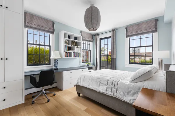 $5,350,000 | 72 Poplar Street, Unit PH | Brooklyn Heights