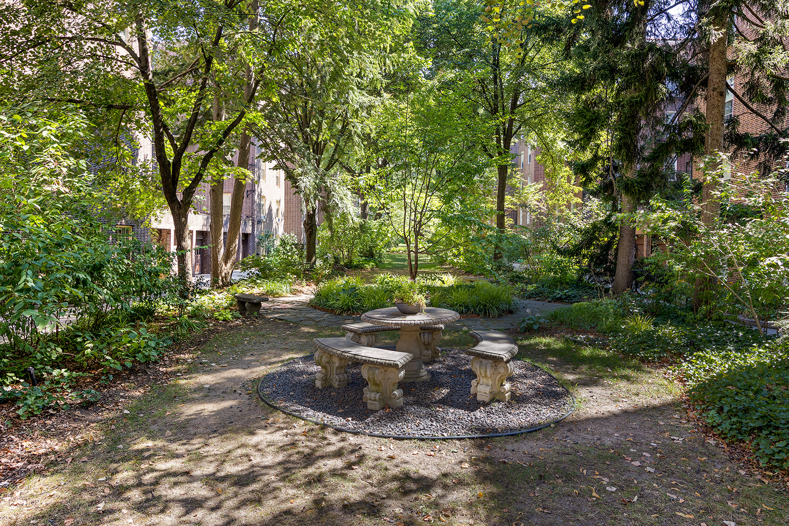 37-51 84th Street, Unit 21 Queens, NY 11372 - Photo 8 of 10 a view of a backyard