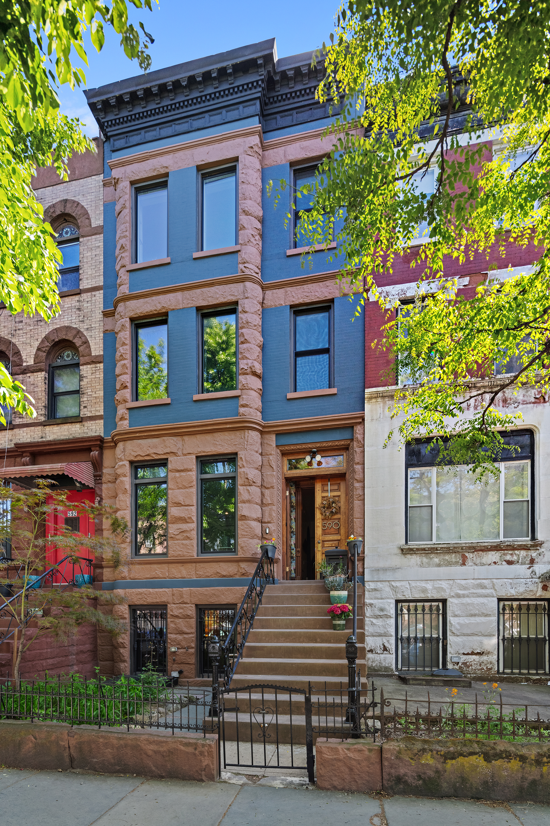 590 Saint Marks Avenue Brooklyn, NY 11216 - Photo 2 of 11