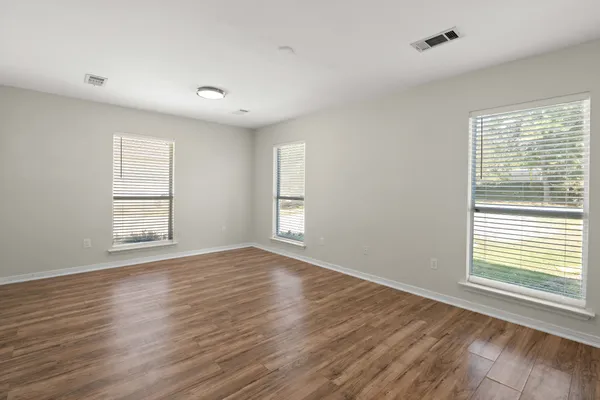 $1,100 | 2240 11th Street, Unit A, Mandeville, LA 70471