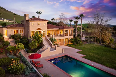 Contact Agent | 6935 Canada Vista, San Luis Obispo, CA 93401