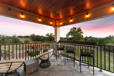 $1,285,000 | 309 Hacienda Place, Dripping Springs, TX 78620