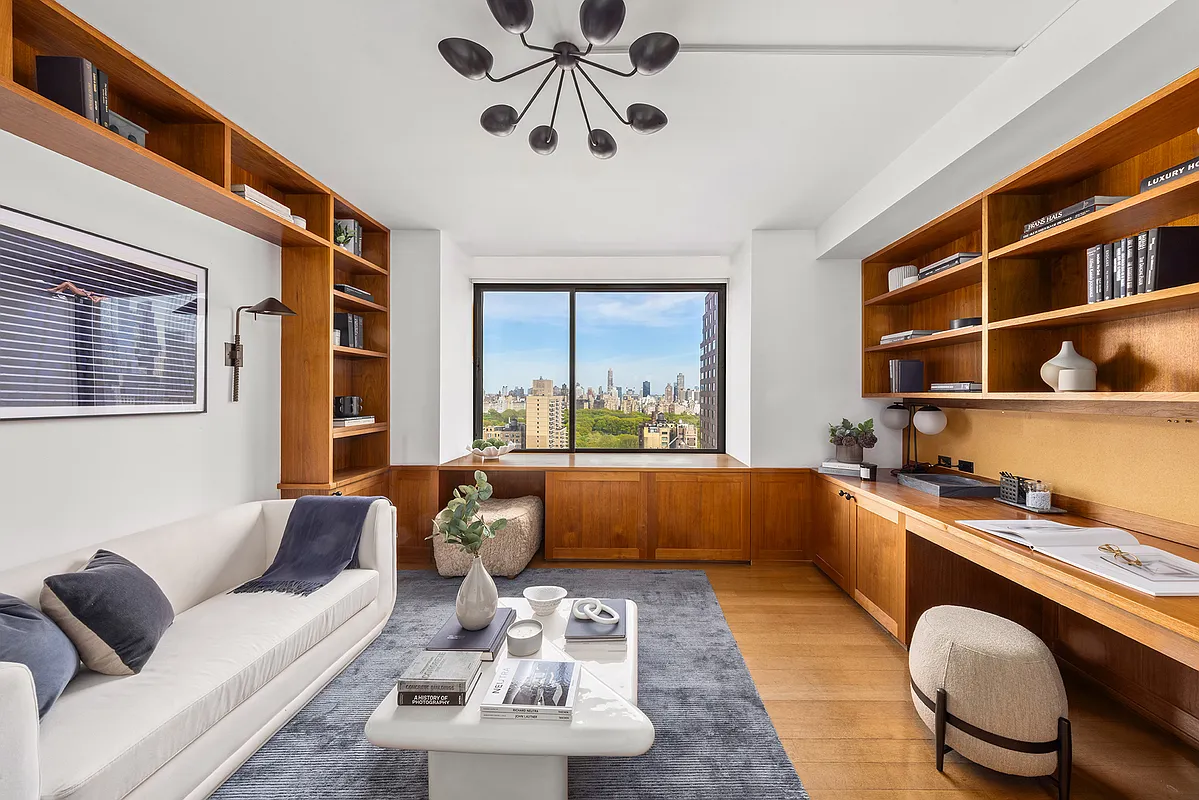 111 West 67th Street, Unit 28DEF Manhattan, NY 10023 - Photo 22 of 27