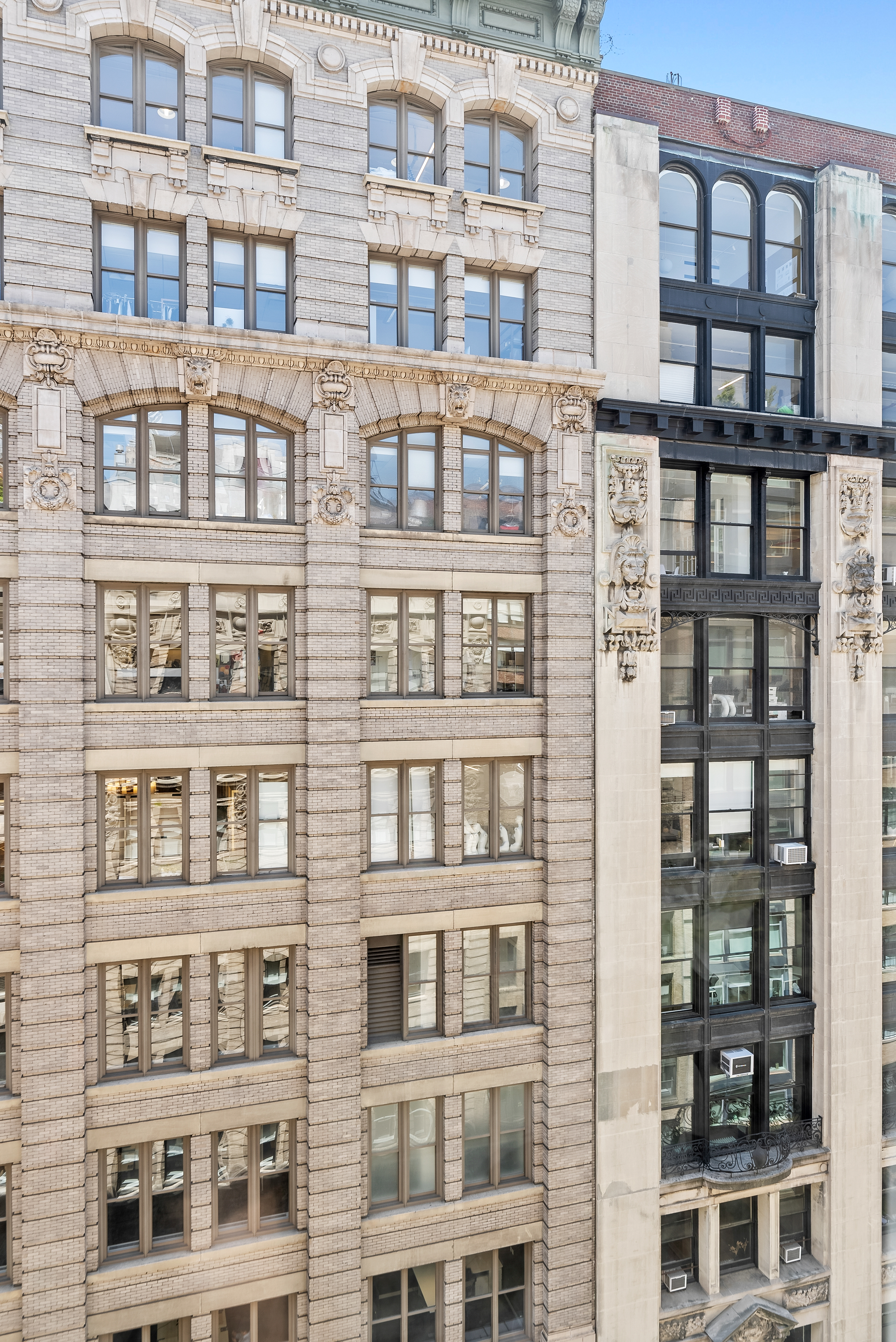 15 West 20th Street, Unit 9A Manhattan, NY 10011 - Photo 8 of 21 a front view of a building