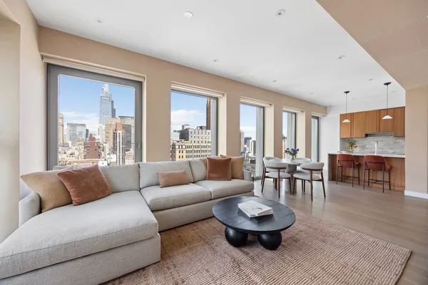 $2,800,000 | 30 East 31st Street, Unit 32 | NoMad