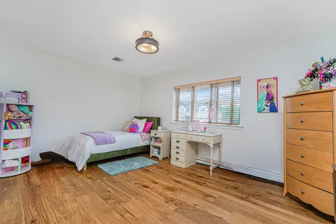 $2,300,000 | 165 Swaim Avenue | Huguenot