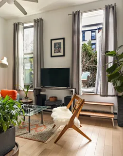 $1,750,000 | 210 President Street, Unit 1R | Carroll Gardens