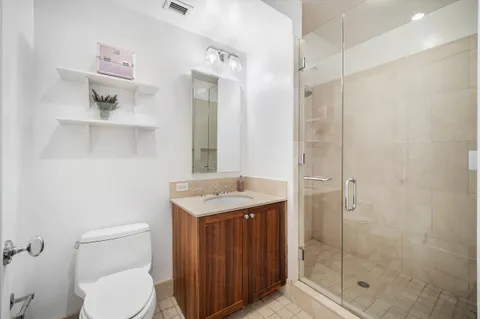 $2,495,000 | 130 West 30th Street, Unit 16A | Chelsea