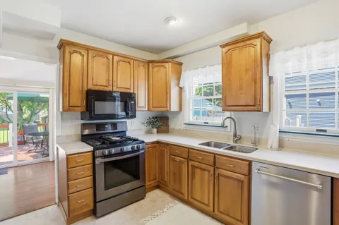 $829,000 | 47 Bingham Avenue, Dedham, MA 02026