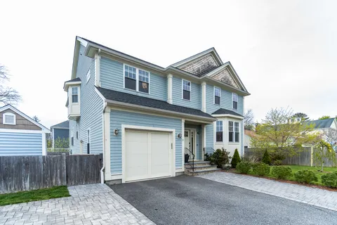 $2,450,000 | 31 Kappius Path, Newton, MA 02459