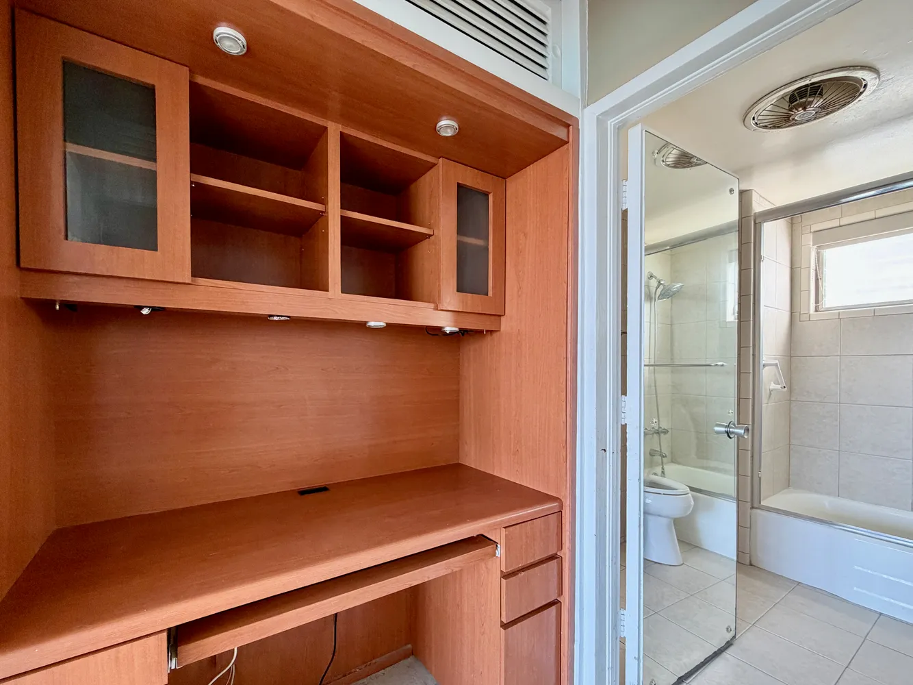 $485,000 | 9101 East Bay Harbor Drive, Unit 406, Bay Harbor Islands, FL 33154