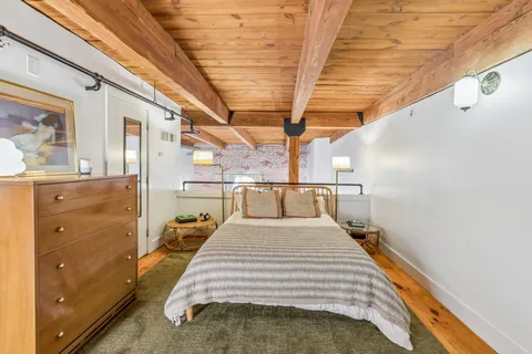 $419,000 | 314 Brown Street, Unit 207, Philadelphia, PA 19123