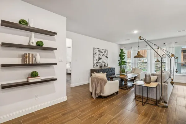 $525,000 | 201 Savannah Lane, Oak Point, TX 75068