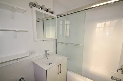 $3,800 | 5 Tudor City Place, Unit A15 | Murray Hill