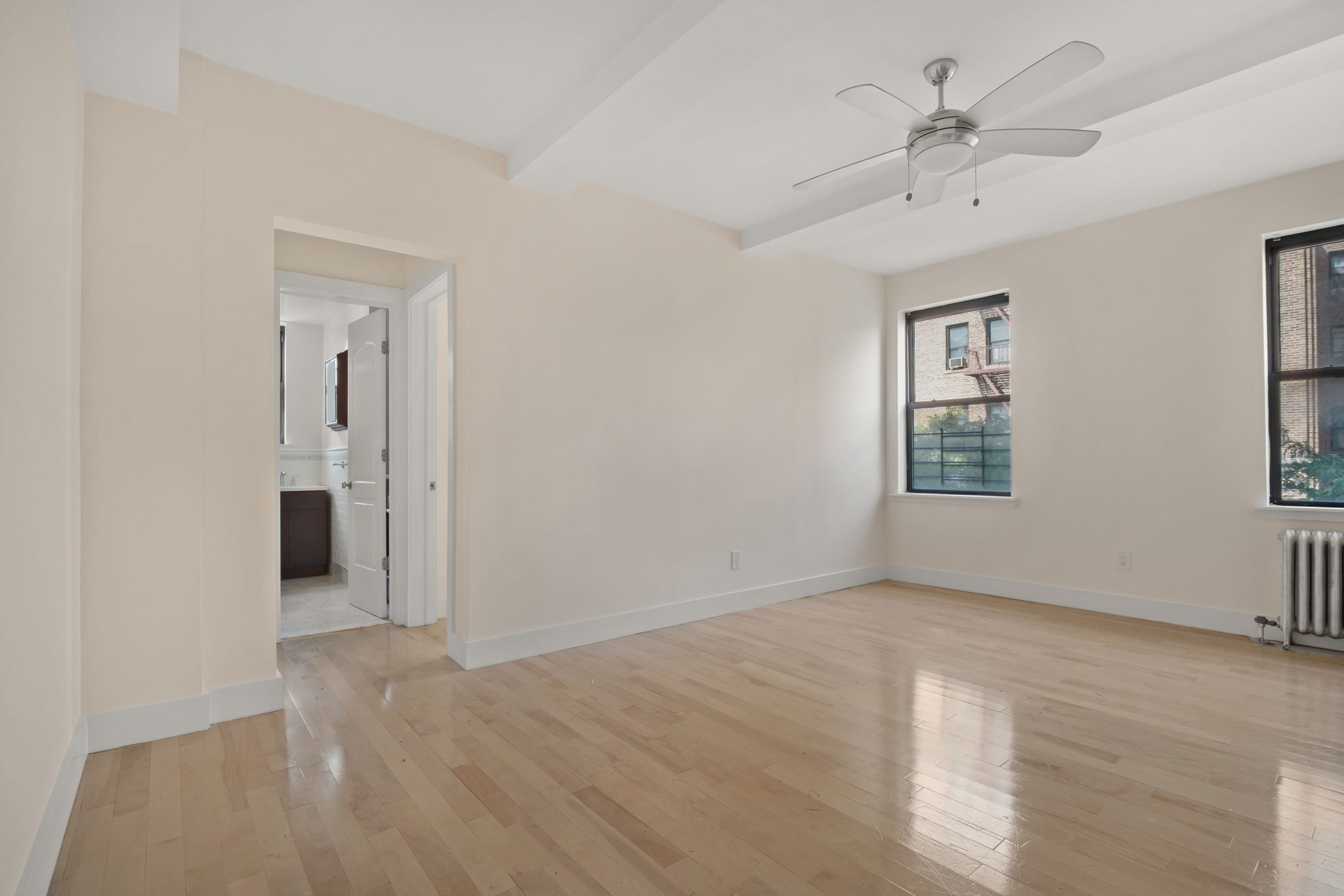 4113 Broadway, Unit 2D Manhattan, NY 10033 - Photo 4 of 13